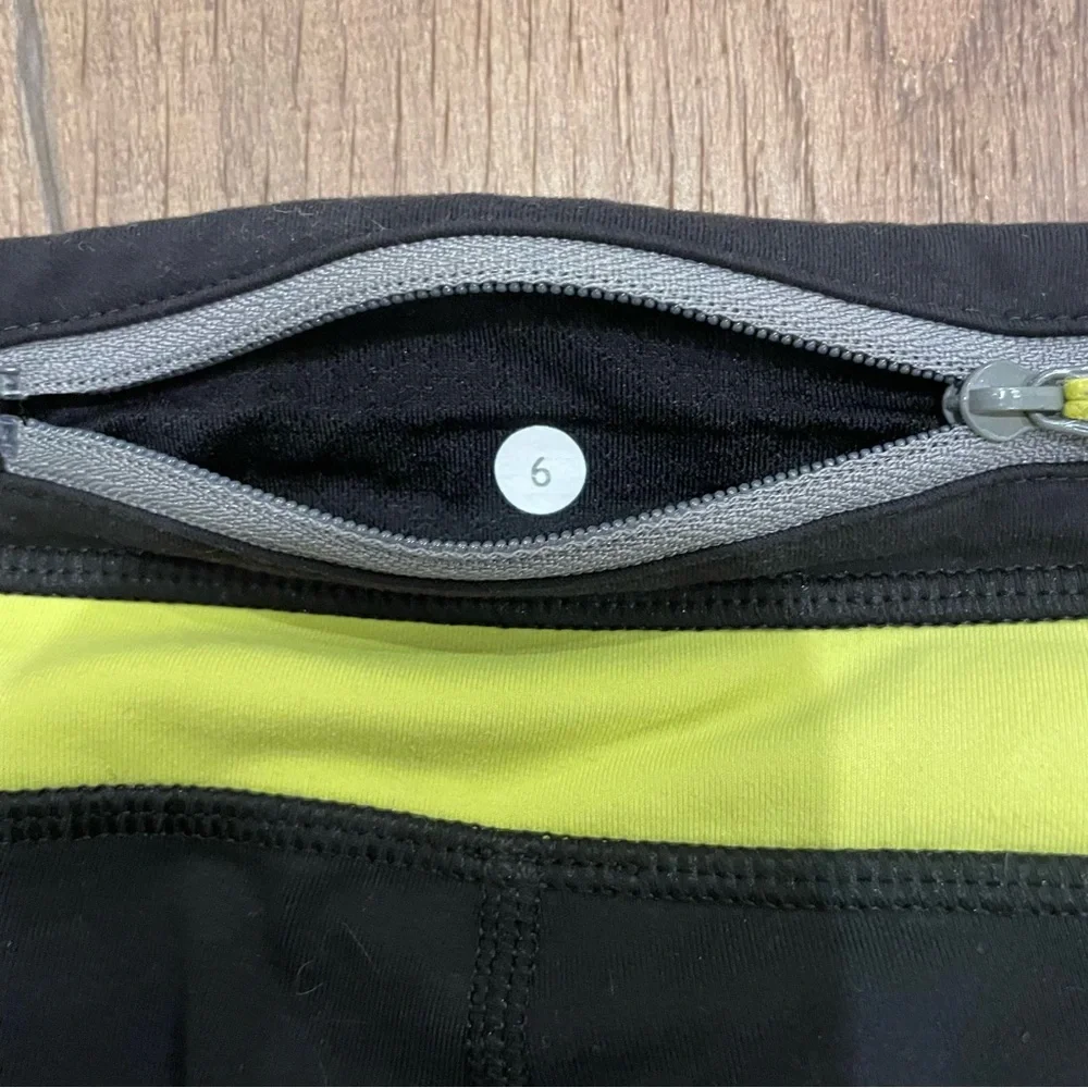 Lululemon Athletica Run Inspire Crop II